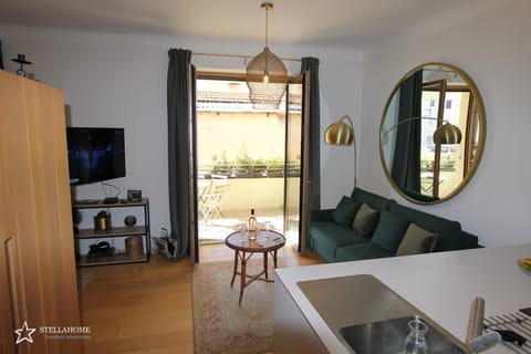 StellaHome - La petite cour Apartamento in Sanary-sur-Mer