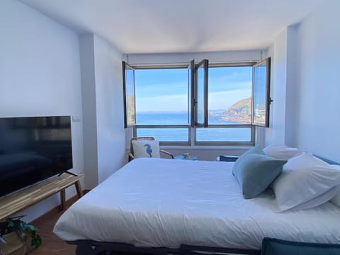 Bed, Living room, Sea view