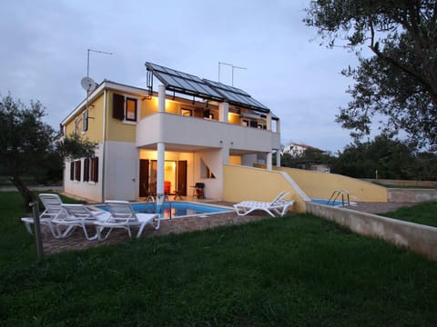 Splendid Holiday Home in Novigrad near sea House in Novigrad