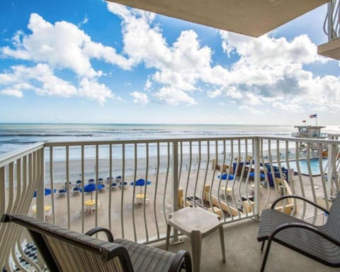 Bluegreen Vacations Casa Del Mar Hotel in Ormond Beach