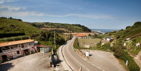 Garden view, Mountain view, Sea view, Street view