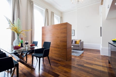 Lancaster Gate Hyde Park by London Hotel Collection Condominio in City of Westminster
