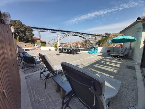 Bridge It - Suites & Views Hotel in Porto