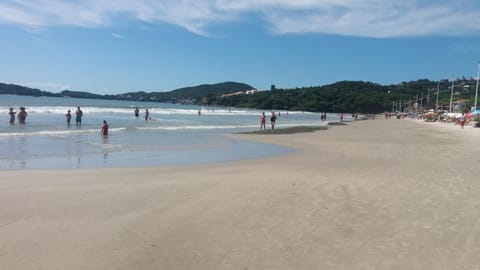 Apto Bombas Ed Guarapari Eigentumswohnung in Porto Belo