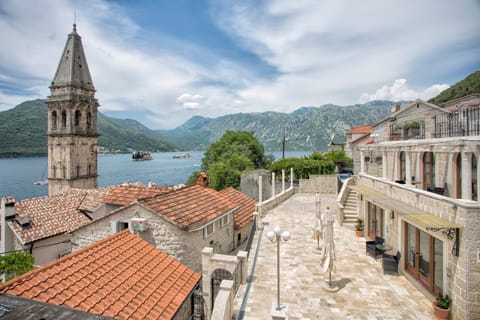 Apartments Admiral Condo in Kotor Municipality