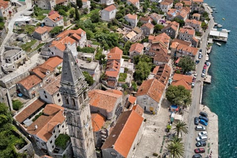 Apartments Admiral Condo in Kotor Municipality