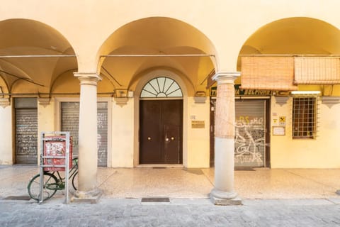 Residenza Ariosto by Studio Vita Apartamento in Bologna