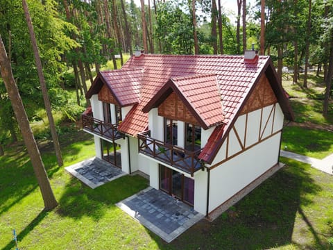 Property building, Day, Natural landscape, Bird's eye view, Garden view