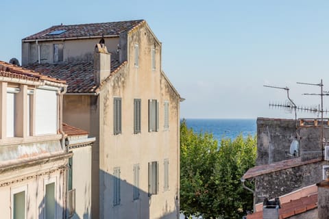 Le Central par Dodo-a-Cassis Eigentumswohnung in Cassis