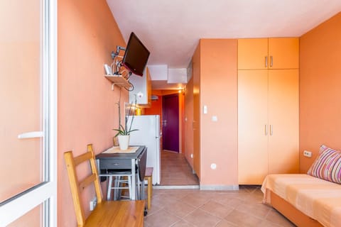 Divna Apartments and Rooms Condo in Račišće