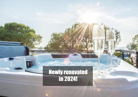 Patio, Hot Tub, Sea view