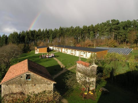 Bird's eye view, Area and facilities