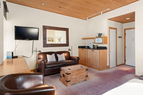 Independence Square Unit 313, Downtown Hotel Room in Aspen with Rooftop Hot Tub Hôtel in Aspen