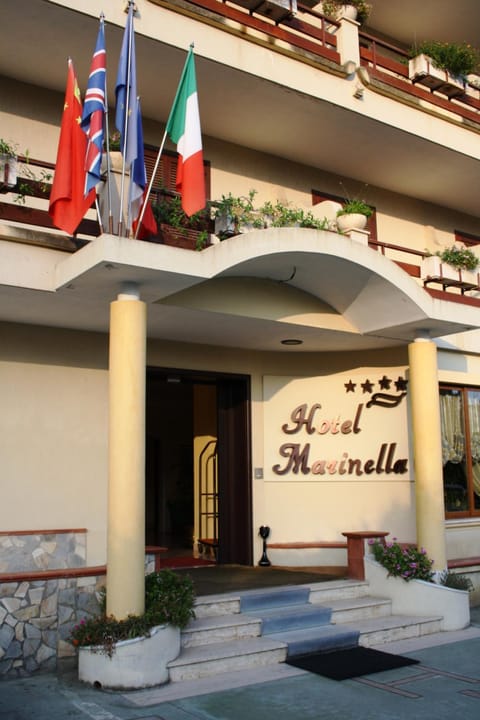Hotel Marinella Hôtel in Pizzo