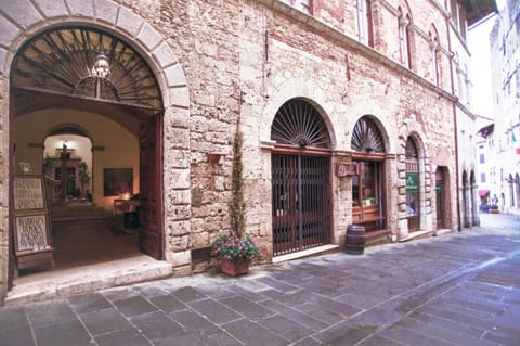 Residenza d'Epoca Palazzo Malfatti Aparthotel in Massa Marittima