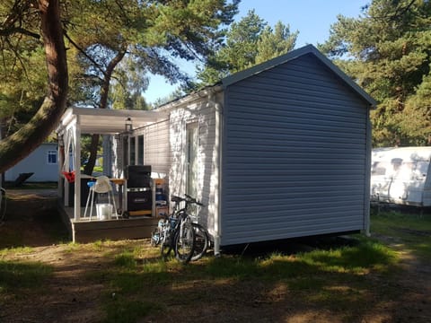 Domek Holenderski Chałupy 3 Kemping Campingplatz /
Wohnmobil-Resort in Wladyslawowo
