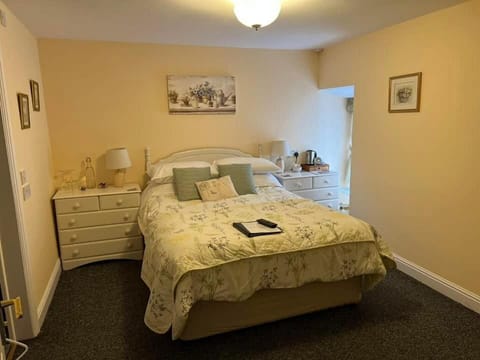 Dunscar Farm Bed & Breakfast Bed and breakfast in Edale