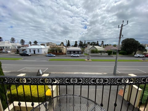 Garden view, Quiet street view