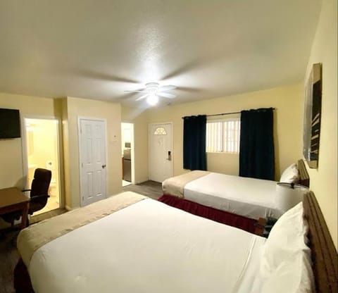 Europa Inn & Suites Hotel in Desert Hot Springs