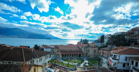 Lukanov Apartments & Guest Rooms Bed and Breakfast in Ohrid