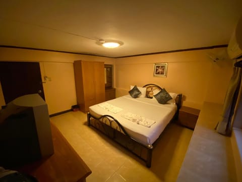 Star Guesthouse Bed and Breakfast in Patong