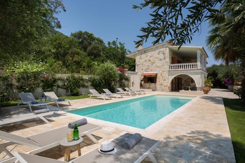 Ionian Garden Villas - Villa Pietra Villa in Peloponnese, Western Greece and the Ionian