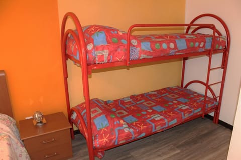 bunk bed