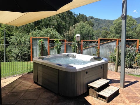 Snow View Holiday Units Campeggio /
resort per camper in Tawonga South