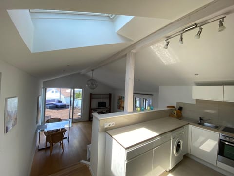 Balcony/Terrace, Kitchen or kitchenette, Living room