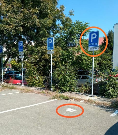 Apartmán 4U Centrum + free parking Condo in South Moravian Region