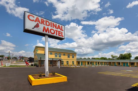 Cardinal Motel Bowling Green Motel in Bowling Green