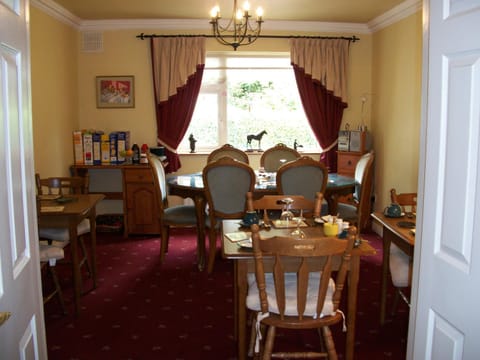 Corrib View Guesthouse h91rr72 Bed and Breakfast in Galway