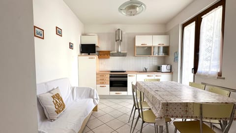 S100 - Sirolo, nuovo trilocale con terrazzo Apartamento in Sirolo