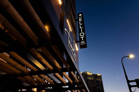 Elliot Park Hotel, Autograph Collection Hotel in Minneapolis