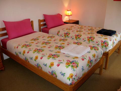 Stargaia Retreat Bed and Breakfast in Glastonbury
