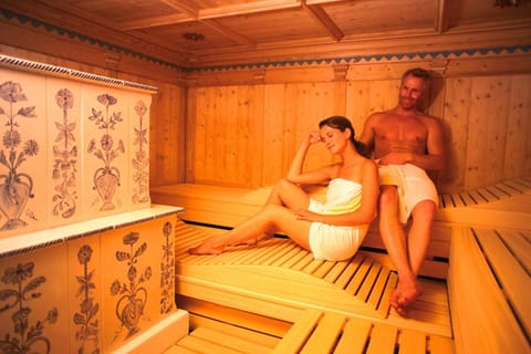 Sauna, Steam room, Spa and wellness centre/facilities