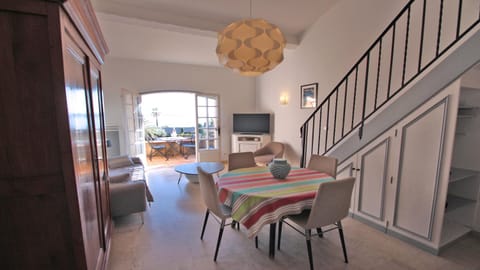 El Cantarello Condo in Sainte-Maxime