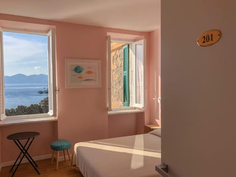 Ai Pesci Room Rental Bed and Breakfast in Riomaggiore