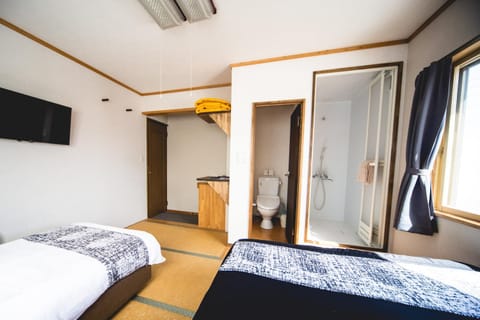 Hakuba Cortina Lodge Ostello in Hakuba