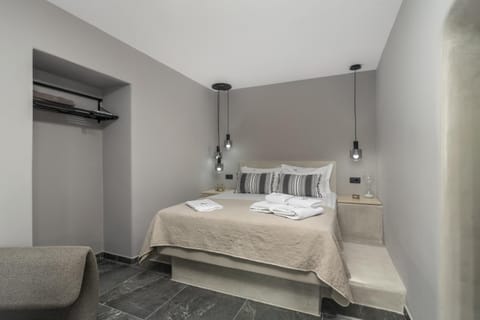 Uncle's House luxury Suites Condominio in Milos