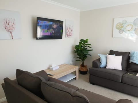 Rose Apartments Unit 1 Central Rotorua-Accommodation&Spa Condominio in Rotorua