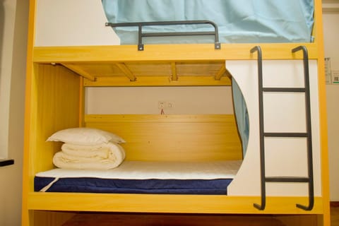 Bed, Bedroom, bunk bed