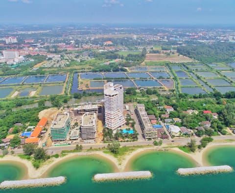 Landmark view, Sea view, Street view