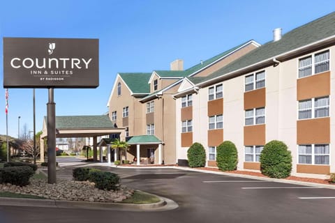 Country Inn & Suites by Radisson, Dalton, GA Hotel in Dalton