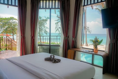 View (from property/room), Beach, Bedroom, Sea view