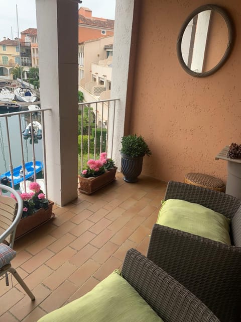 Romance in Port Grimaud Condo in Cogolin