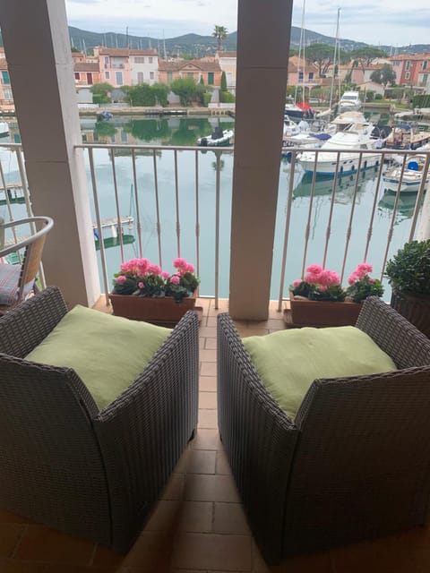 Romance in Port Grimaud Condo in Cogolin