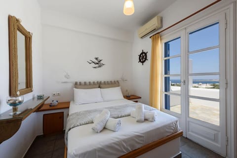 Aigaiou Avra Apartments Copropriété in Paros