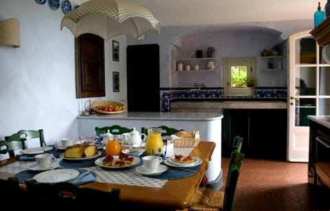 Agriturismo Natta Di Monte Tabor Country House in Celle Ligure