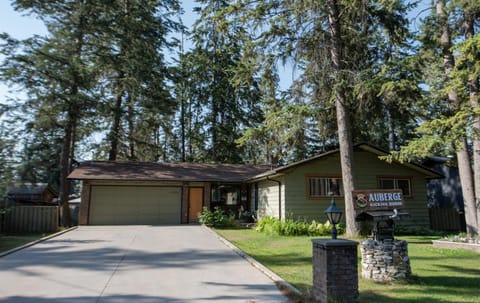 Property building, Natural landscape, Street view